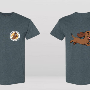 T-Shirt adulte - Petit logo et chien saucisse derrière